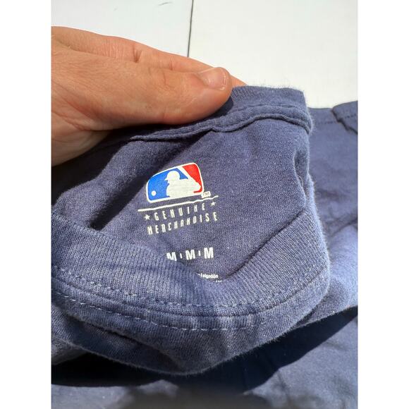 MLB official Cleveland shirt - Picture 2 of 4